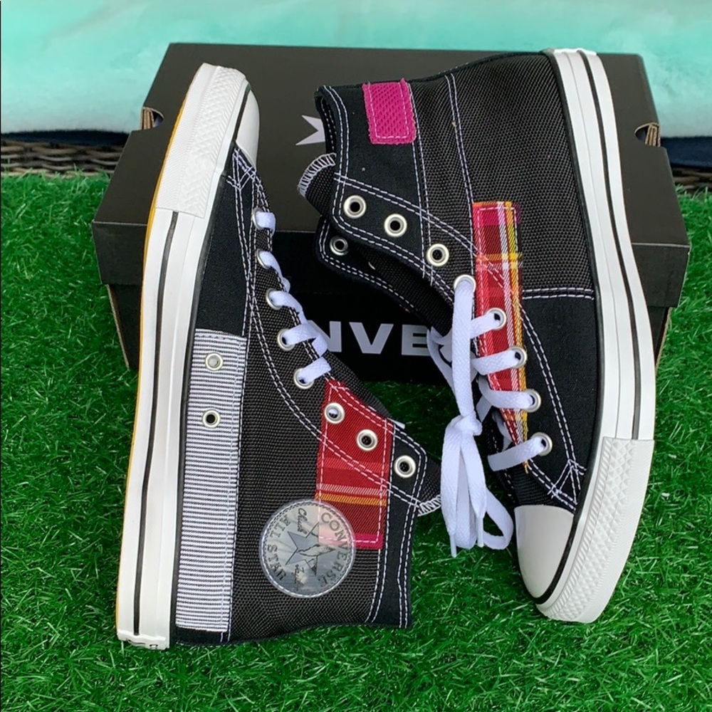CONVERSE CTAS HI BLACK/WHITE/CACTUS WMNS - Picture 2 of 16